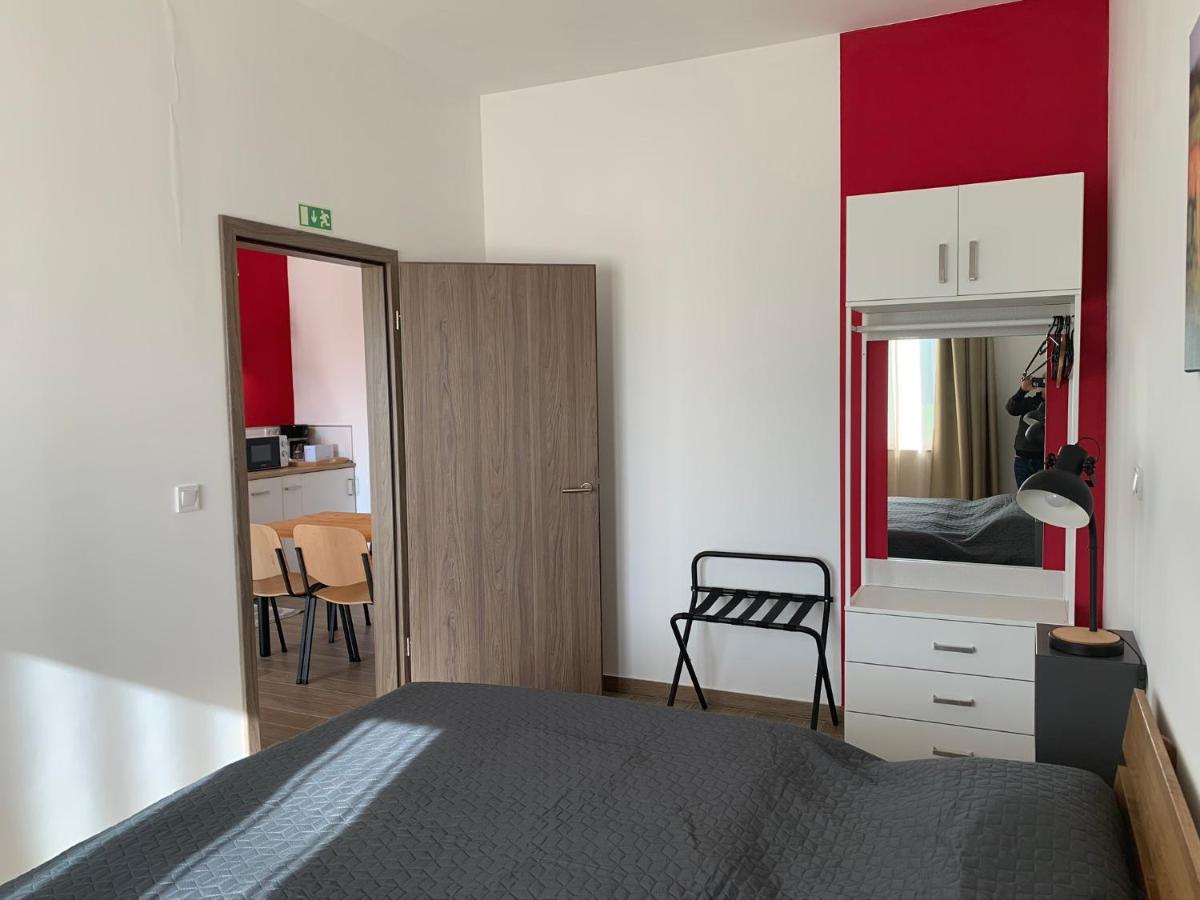 Oeregtoelgy Apartman Szár Exterior foto